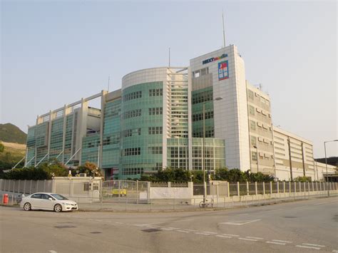 Ever since it was founded in 1995, apple daily has never wavered from its. File:Apple Daily (Hong Kong) Headquarters.JPG - 維基百科，自由的百科全書