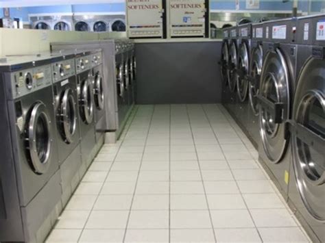 Laundromat 24 Hour Coin - Brampton, ON - 168 Kennedy Rd S | Canpages