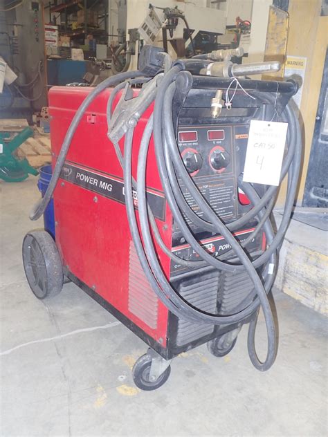Lincoln Electric Power Mig 255 Welder