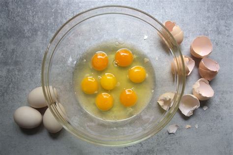 Raw Eggs During Pregnancy