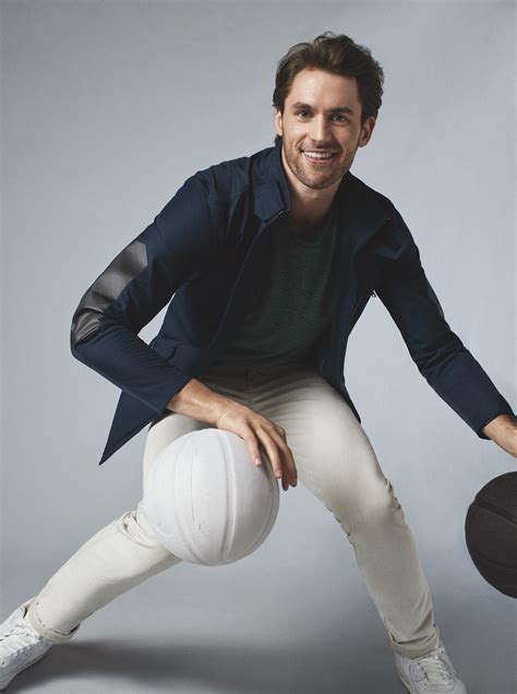 Cavaliers Player Kevin Love Is The New Face Of Banana Republic GQ