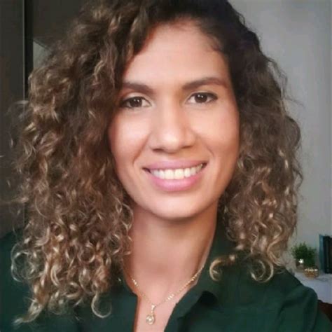 Renata Ferreira Recursos Humanos Freelance Linkedin