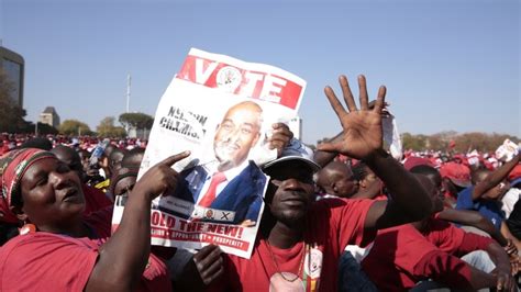انتخابات الرئاسة في زيمبابوي زعيم المعارضة يعتبر النتائج انقلابا على إرادة الشعب