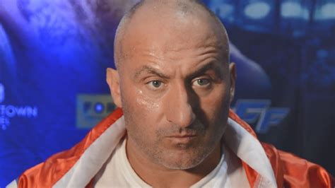 Na konferencji przed piątą edycją gali fame. Marcin Najman - Marcin Najman przyjmuje #Hot16Challenge2 ...