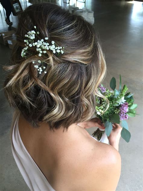 Bridesmaid hairstyles for short hair
