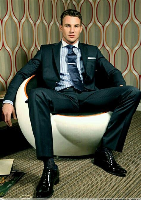 Hot Guys In Suits Mens Fashion Suits Mens Suits Mens Fashion