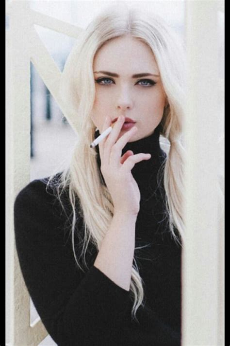 Provided to thclips by the orchard enterprises smoking lovely · bone thugs n harmony urban. Smoking Lovely - BEAUTIFUL SMOKERS - YouTube - Smoking ...