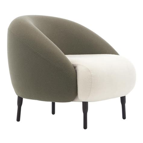 Its beautifully crafted wooden base enhances its strong and sturdy construction, while its detachable cushion seats, backrests and armrests allow you to snuggle up. Bump Gray and White Armchair For Sale at 1stdibs