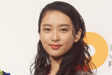 Contribute to ugvf2009/miles development by creating an account on github. 武井咲、海辺でのレアショット公開 遠目からも分かるスタイル ...