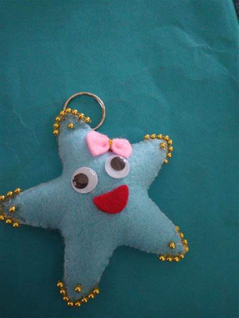 RUMAH KARYA CANTIK: GANTUNGAN KUNCI KAIN FLANEL