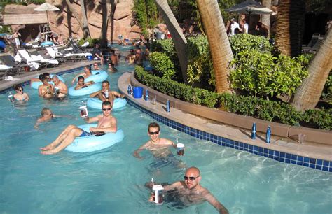 Browse pool photos from customers in the las vegas area to see for yourself the high level of craftsmanship that goes into every pool we build, or las vegas pool costs. MGM Signature i Las Vegas