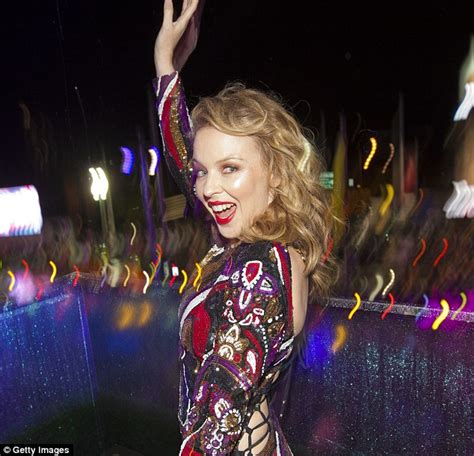 Dannii Minogue Set To Return To Sydney S Gay And Lesbian Mardi Gras Stage Daily Mail Online