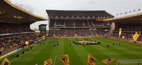 Alle infos zum stadion von wolverhampton. Wolves play down talk of Molineux move - The Stadium Business