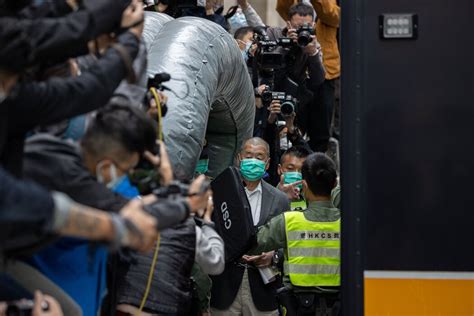 1.9萬次 童軍高層榮休 疑鑽防疫漏洞筵開34席 多區掃蕩 搗非法賭檔違規派對房拘102人 bno放寬 加碼利誘 狂吸港人財 庇黑暴重來 黎智英還押第101. 黎智英、李柱铭等七人被判非法集结罪 - 纽约时报中文网