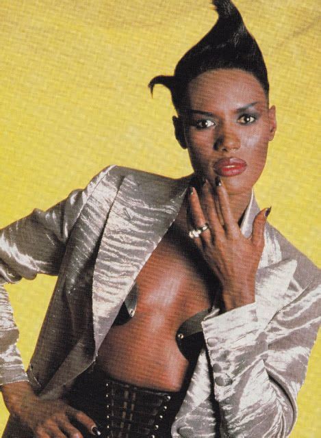 33 Amazing Photographs Of Grace Jones In The 1980s ~ Vintage Everyday