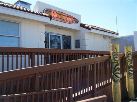 10 Places To Eat In Virginia Beach | Virginia beach restaurants