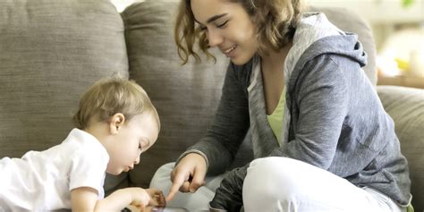 How much money does a babysitter make per hour