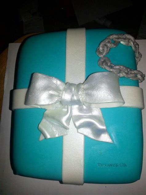 Tiffany Box Cake Follow More Exciting Cakes Facebook Tianas Tasty