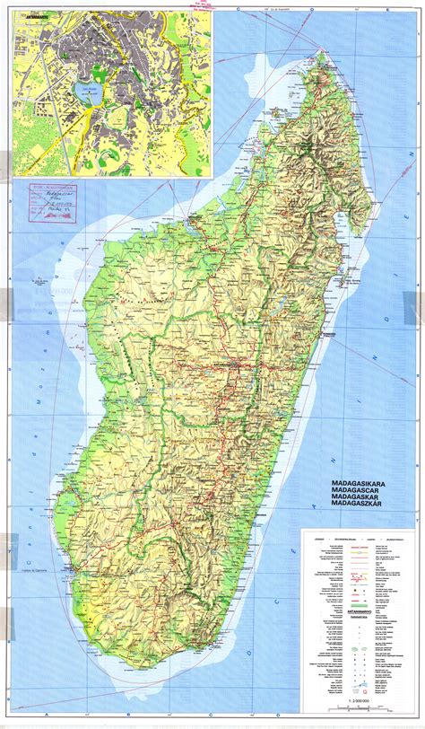 Madagasikara, ou repoblikan'i madagasikara, est un état insulaire situé dans l'océan indien et géographiquement rattaché au continent africain, dont il est séparé par le canal du mozambique. Madagascar : Histoire, Patrimoine, Cartes & Documents en ...