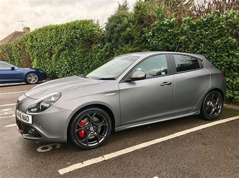 L'alfa romeo gt (acronimo di gran turismo) è una automobile con carrozzeria coupé gran turismo prodotta dalla casa automobilistica italiana alfa romeo dal 2003 al 2010. Alfa Romeo Giulietta Quadrifoglio Verde Tuning ...