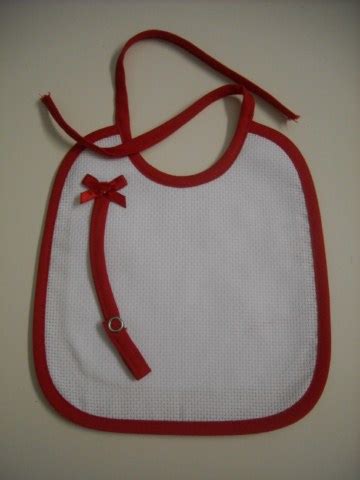 Babetes bordados a ponto cruz com nomes. Babetes Bordados A Ponto Cruz Com Nomes - 11 Ideias De ...
