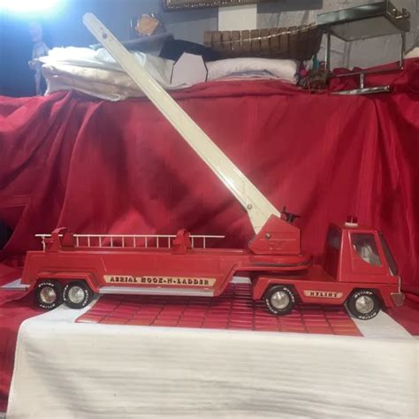 Vintage Nylint Fire Truck And Trailer Ladder Truck Aerial Estate Find