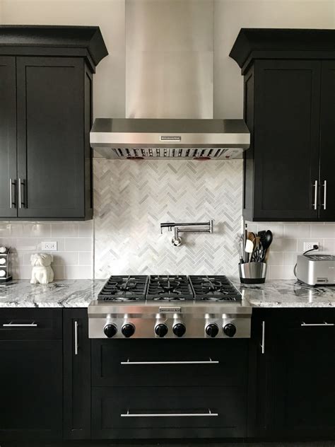 Espresso backsplash ideas for dark cabinets and light countertops. Espresso Cabinets With Light Grey Subway Backsplash ...