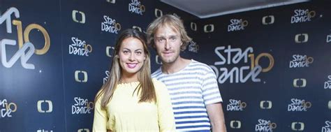 Jan tománek, richard genzer, stálice tatiana stardance ještě nezačalo, ale richard genzer a jan tománek se už téměř perou na tiskové. StarDance 2019 - účinkující, taneční páry, porota | Blesk.cz