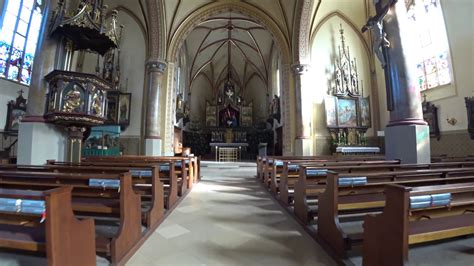· beim kircheneingang stehen desinfektionsmittelspender bereit. Kirche Maria Himmelfahrt Partenkirchen - YouTube