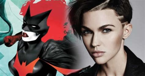 The Cw Releases Official First Look At Ruby Rose As Batwoman