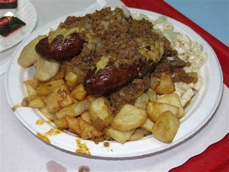This garbage plate recipe is a homemade version of the garbage plate that you'll find in rochester, ny. Nick Tahou Hots | Roadfood