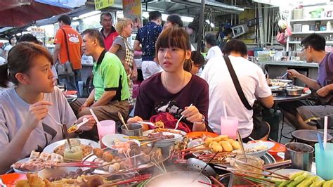 Maps.google.com/?q=5.416492,100.332497 peng hwa lok lok is one super stall at the pulau tikus night market. Eating with Mass Communication Students, Lok Lok, P2 ...