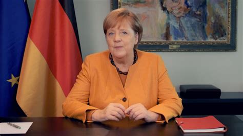 Hier finden sie alle videos mit bundeskanzlerin angela merkel, von der selbst arnold schwarzenegger sagt: Neuer Aufruf von Angela Merkel: "Verzichten Sie auf jede ...