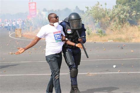 Gambia Police Clash With Protesters Demanding Exit Of Barrow Africa