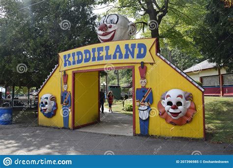 Kiddieland Amusement Park Sign At Conneaut Lake Pa Editorial Image