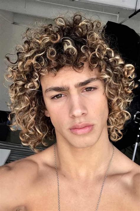 All About Jewfro Hairstyles How To Get Wear And Take Care Of Eye