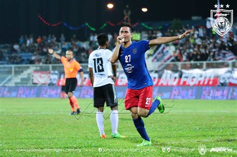 Live streaming jdt vs melaka united 9.4.2017 |mampukah jdt mengalahkan melaka united? Liga Super 2017: T-Team 1 JDT 6, Semangat Juara Semakin ...