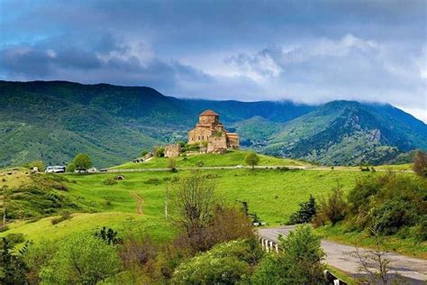 ⛷😍 ️Travel around georgia with us all inclusive packages Discover