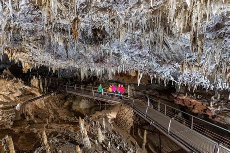 Visita Turística En La Cueva El Soplao Spain Places Bikini World