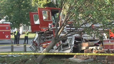 One Dead In Crash Involving Louisville Fire Truck On Algonquin Parkway