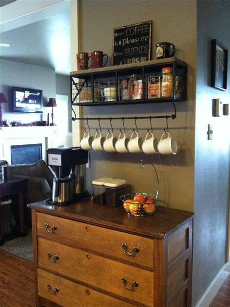Bourbon pecan or cinnamon rolls, brown sugar biscuits and apple. How To Decorate A Bar