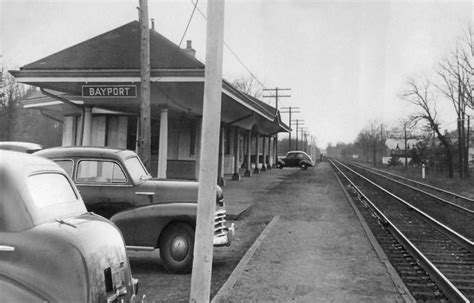 Solving mysteries is in their blood season 1 now streaming on @hulu & #stacktv season 2 coming in 2022! Bayport LIRR
