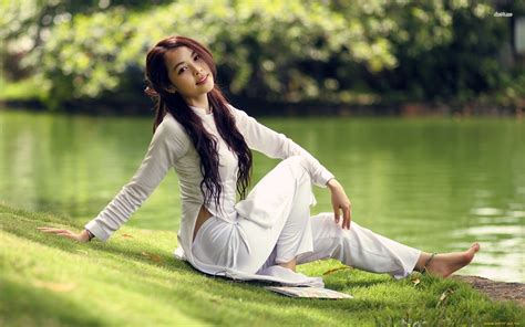Women Model Brunette Long Hair Women Outdoors Asian Grass Water Free