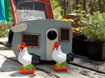 Girl Camping: Fun Ideas for Campsite Decor