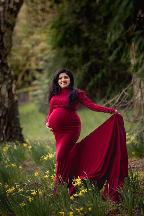 Early Spring Maternity Session In Leeds — Kasia Soszka Photography