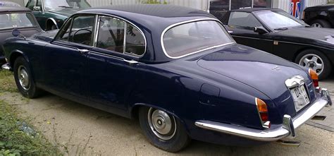 Jaguar 420 - Information and photos - MOMENTcar
