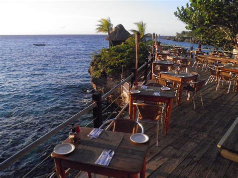 Enjoy Seaside Dining Plus Front Row Seats To Witness Negril S Famous Sunsets At Push Cart