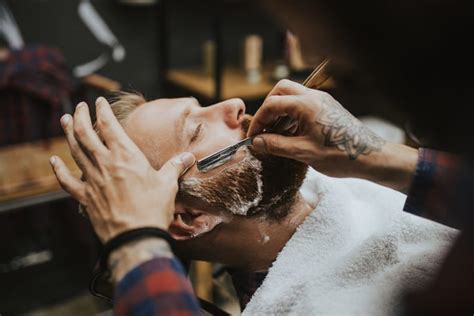 Mens Shaving Services Chicago Barbershop 188 Mens Salon