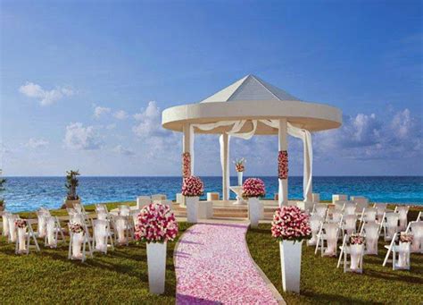 Can a non us citizen get a marriage license in pa? Beautiful Places to Get Married | Travel Quest - US Road ...