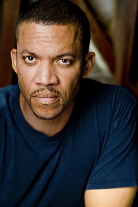 Check spelling or type a new query. Christopher B. DUNCAN : Biographie et filmographie